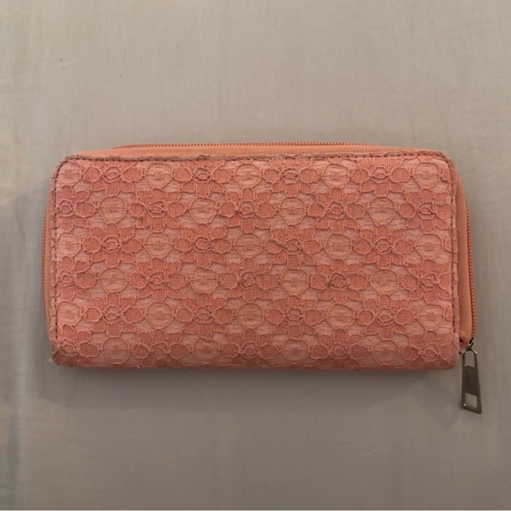 Elegant Pink Lace Women's Wallet